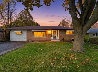 893 Cromwell St, Woodstock, ON N4S5B4