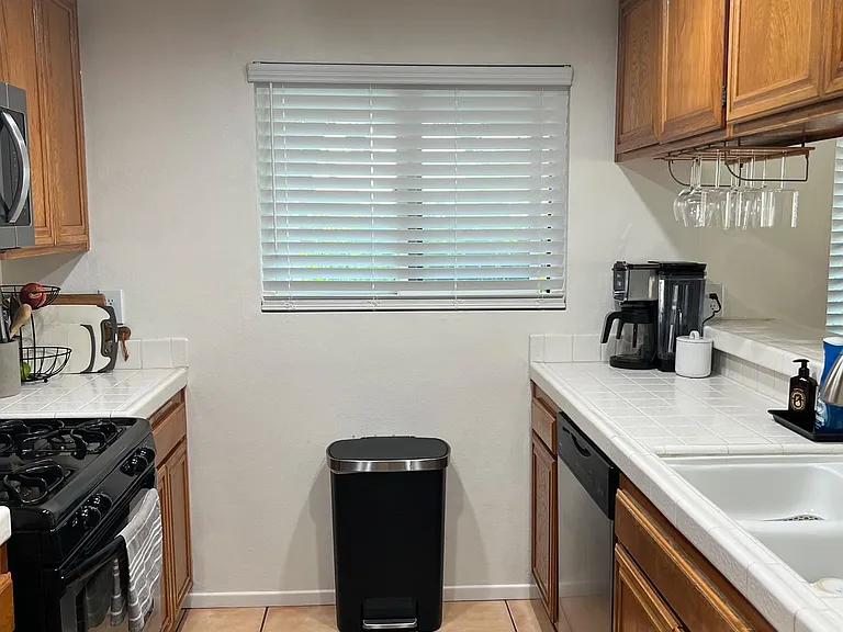 4942 Sawyer Ave — Photo 19