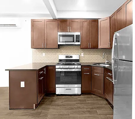 Rented by The InHouse Group | media 1