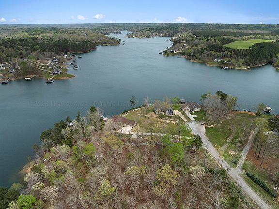4th image of 95 Amandas Way