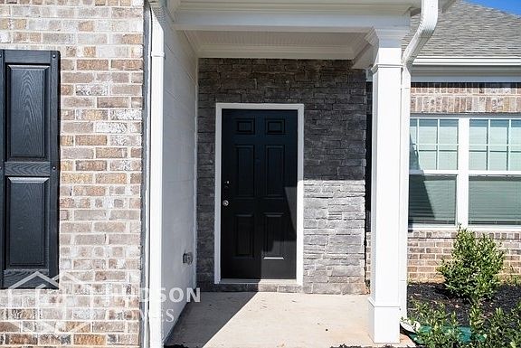 3rd image of 1108 Amadas Dr