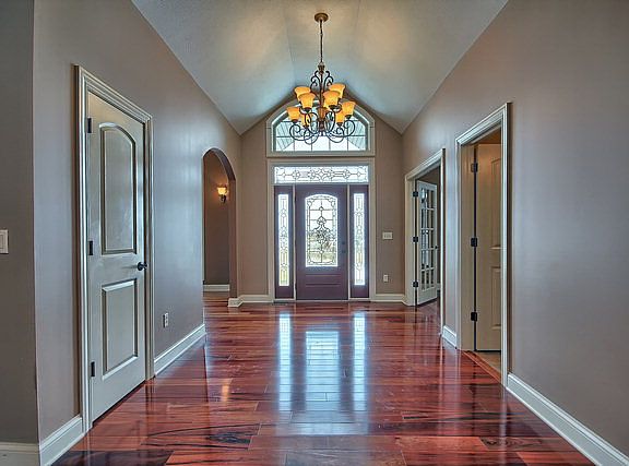 5th image of 137 Hummingbird Ct