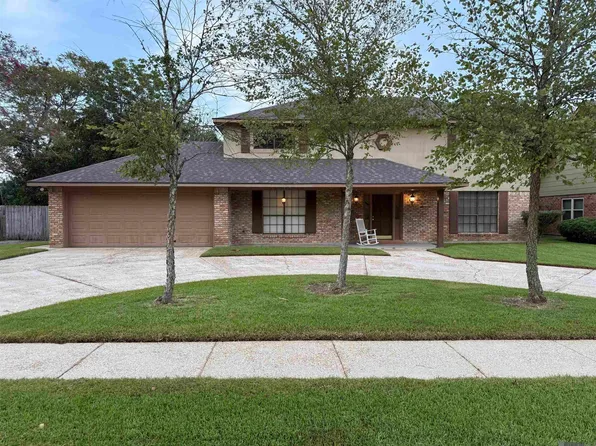 2741 Westerwood Dr, Baton Rouge, LA 70816