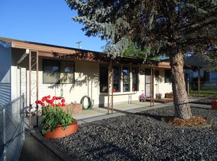 827 3rd St, Clarkston, WA 99403