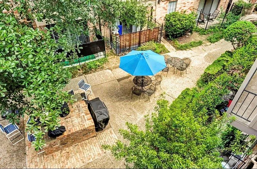 1 bed, 1.0 bath, 892 sqft, $1,450 — Photo 3