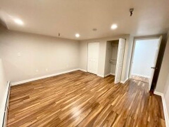 5th image of 39 Hemenway St #102