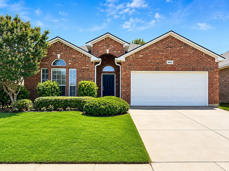 4024 Claymore Ln