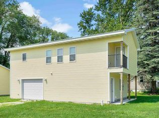 1046 Ann St, Waterloo, IA 50707