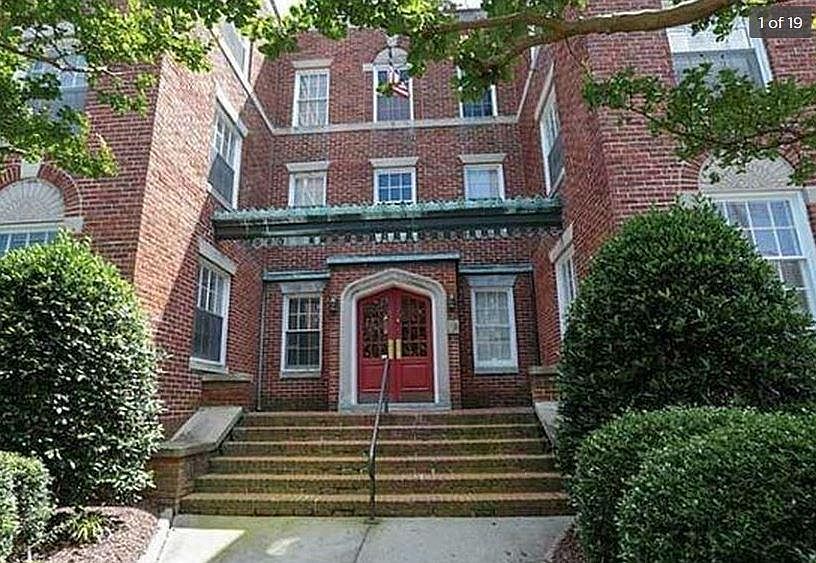 1st image of 821 Brandon Ave APT 5