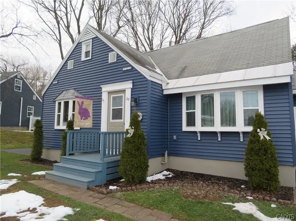 22 Wills Dr, New Hartford, NY 13413