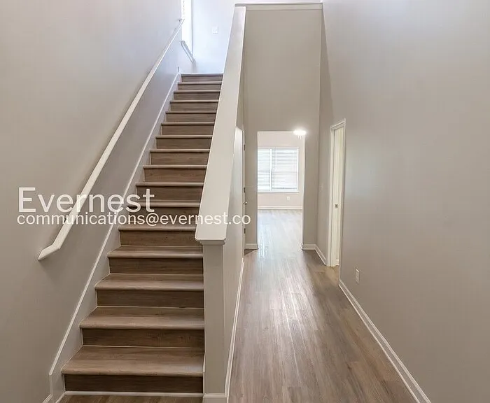 1538 Persimmon Trce — Photo 9