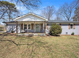 14 Love St, Cave Spring, GA 30124