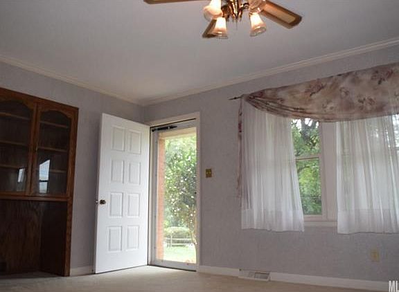 2nd image of 642 Northwood Park