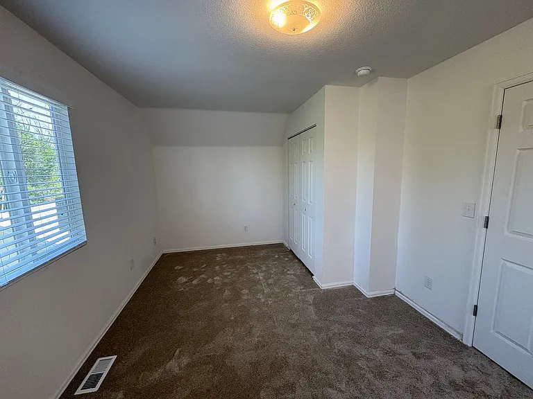 324 21st Ave #A — Photo 37