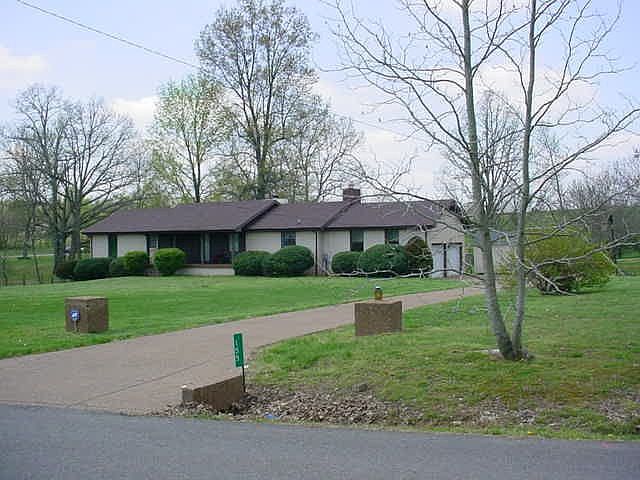 1st image of 160 Guill Ln