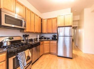 1136 W Oakdale Ave #1JM, Chicago, IL 60657
