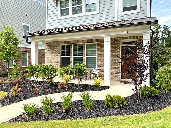 3rd image of 301 Southpark Ln