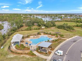 129 Carriage Rd, Panama City, FL 32404