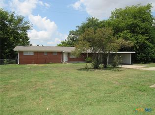404 N Highway 95, Little River Academy, TX 76554