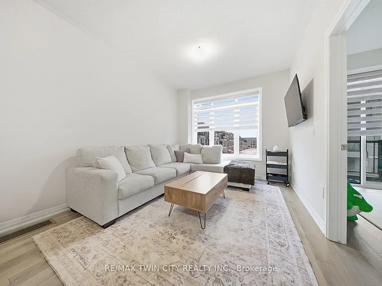585 Colborne St E #1113 — Photo 6