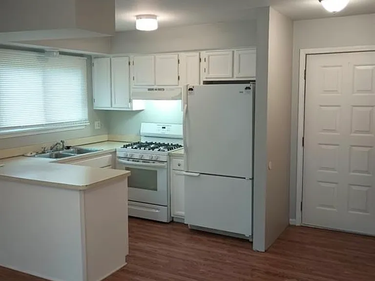 48600 Sugarbush Rd — Photo 3