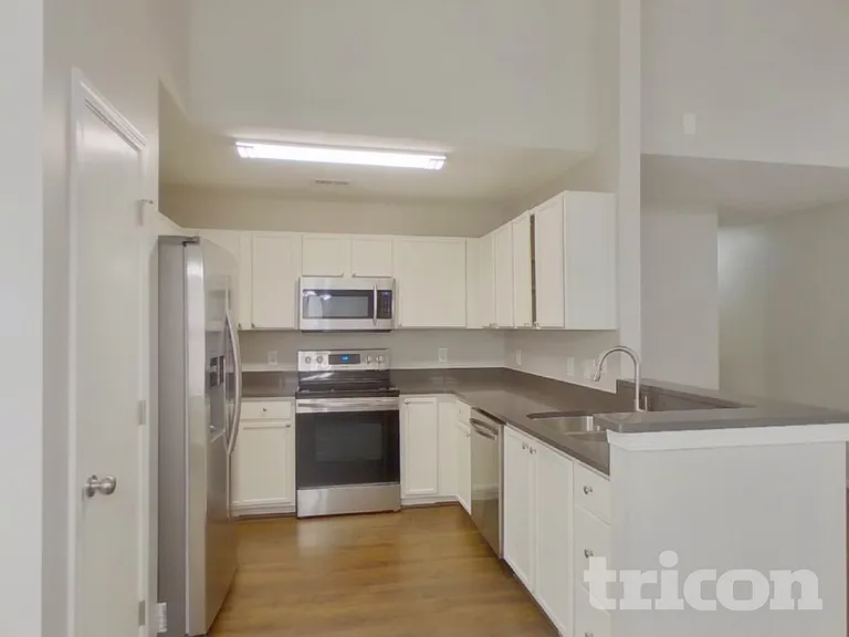 529 Pullman St SW — Photo 6