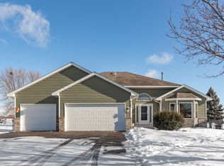 9787 Hamlet Ave S, Cottage Grove, MN 55016