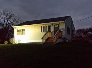 406 John Ave, McHenry, IL 60050