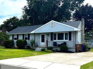 8 Maybrook Ave, Swedesboro, NJ 08085