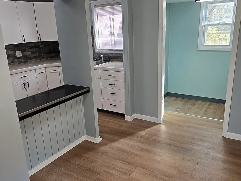 1702 Wakefield Dr NE — Photo 11