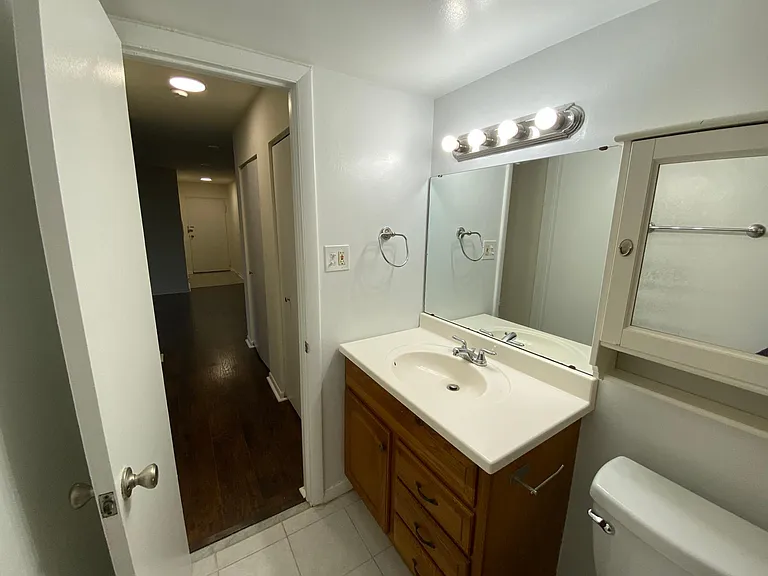 1531 Colonial Dr #104 — Photo 20
