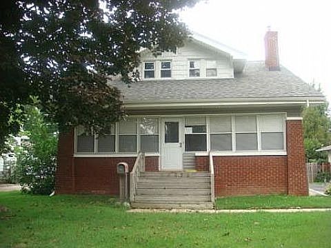 1st image of 25876 E Huron River Dr