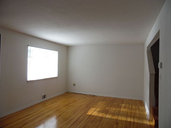 5th image of 9604A Missouri St