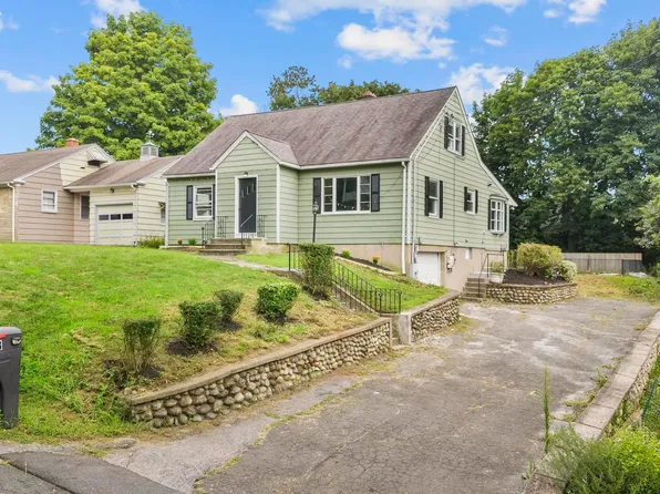 8 Chestnut Street, Seymour, CT 06483