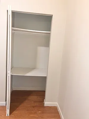 Rented by Peter Ashe | media 17