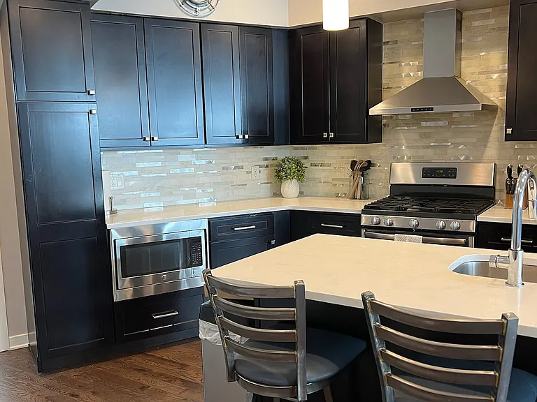 148 W Wildey St #2 — Photo 3