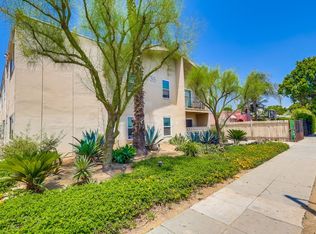 Apartment Building in Park Mesa Heights with Laundry On-Site and Parking, Los Angeles, CA 90043
