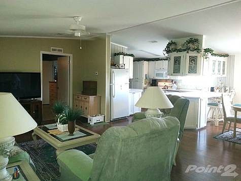 open floorplan, neutral colors