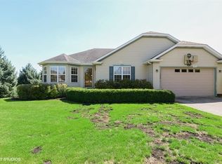 1220 Knolls Ave S, Dekalb, IL 60115