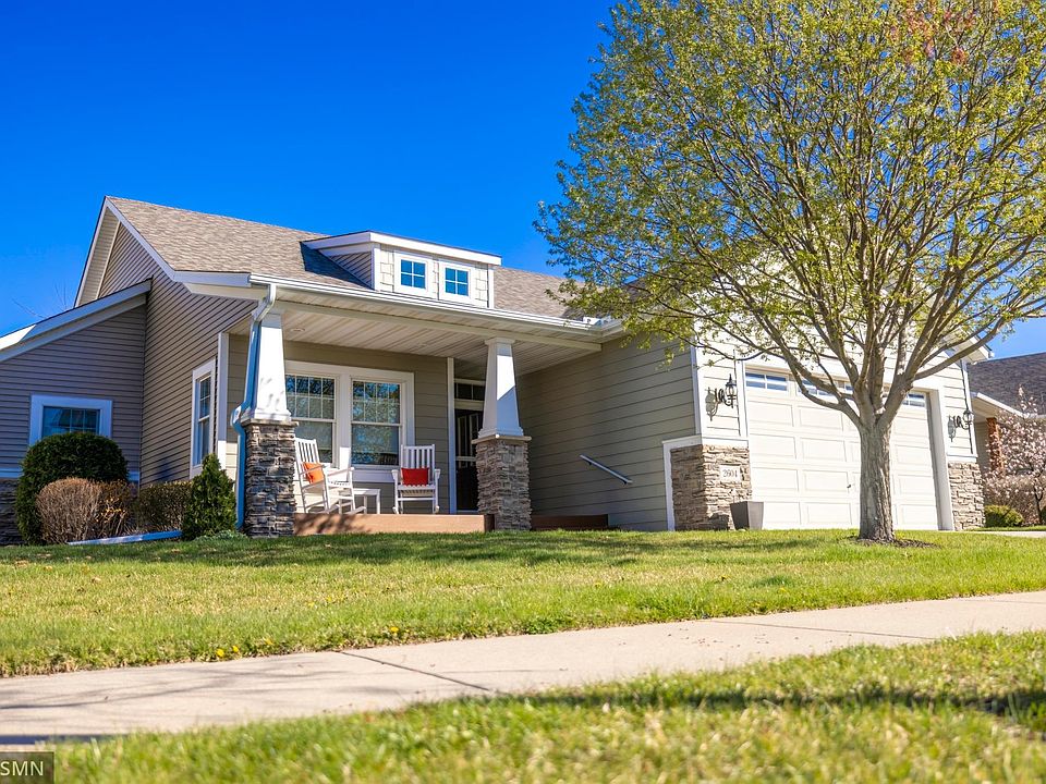 1st image of 2604 Oak Lawn Dr