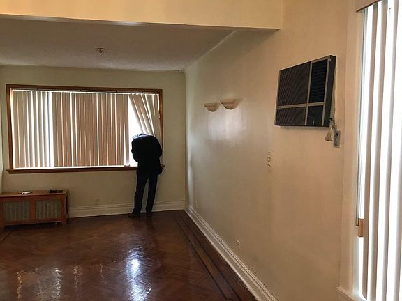 3rd image of 8715 15th Ave #2