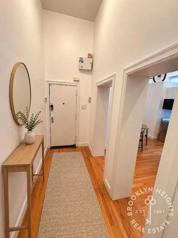 143 Montague Street — Photo 3