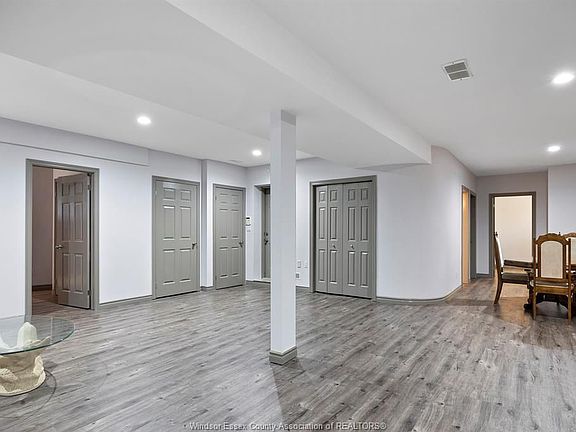 4th image of 1450 Pope St