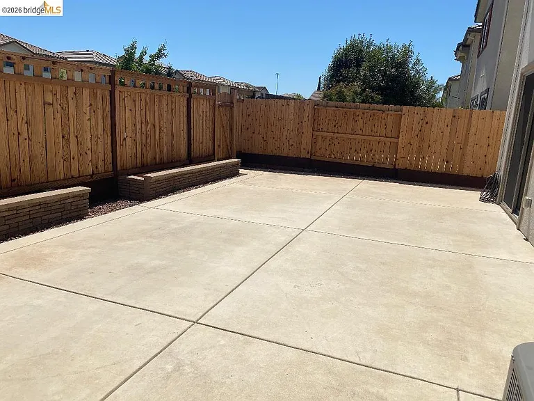 3636 Landmark Cir — Photo 26