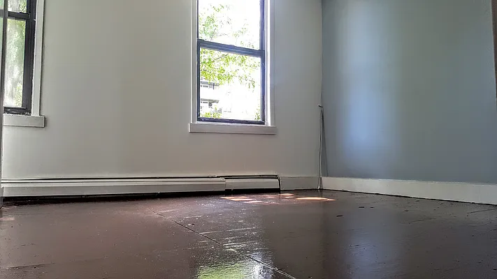 Rented by 585 Evergreen Avenue, LLC | media 2