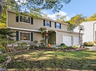 8491 Magic Tree Ct, Springfield, VA 22153