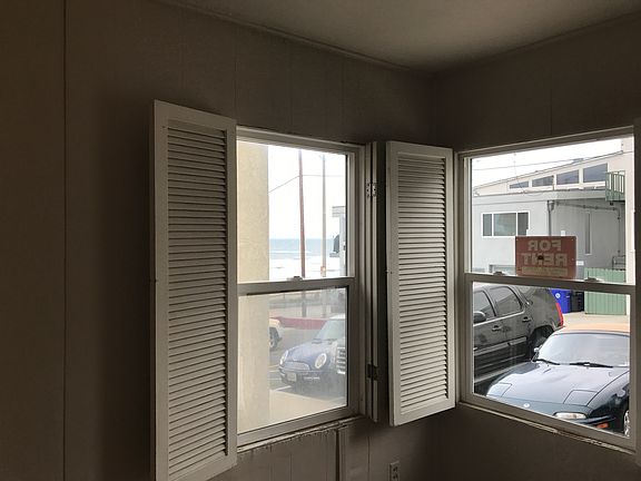 Corner window s