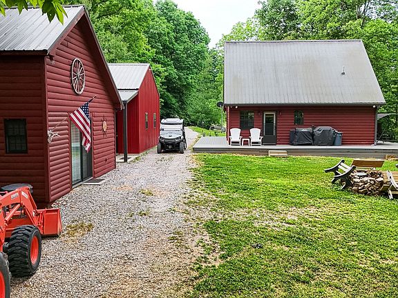 3rd image of 220 Ovilla Ln