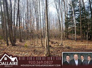 3408 Blackberry Ln, Green Bay, WI 54313