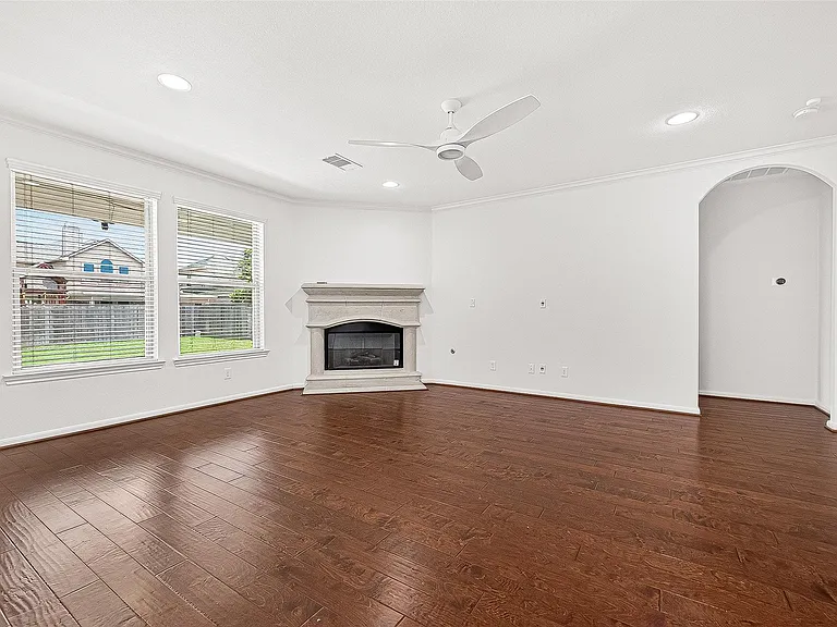 138 S Sawbridge Cir — Photo 10
